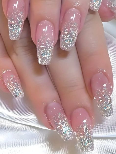 Diy Valentine's Nails, Glitter Gradient Nails, Pink Nail Colors, Silver Glitter Nails, Romantic Nails, Nail Art For Beginners, Nail Designs Valentines, Glamorous Nails, White Nail Designs