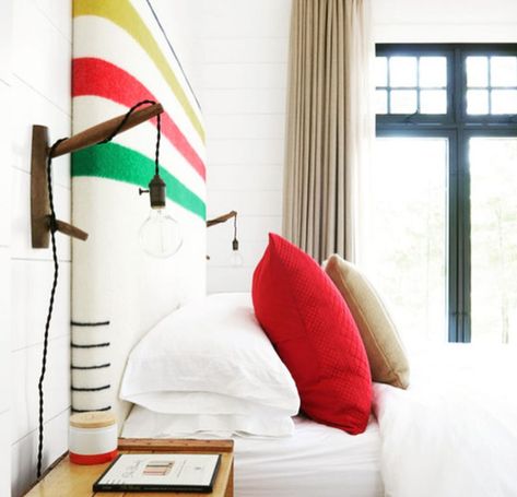 19 cottage decorating ideas to steal this summer Hudson Bay Decor, Covered Headboard, Hudson Bay Blanket, Muskoka Cottage, Camp Style, Lake Cabin, Cottage Bedroom, Hudson Bay, Cottage Life