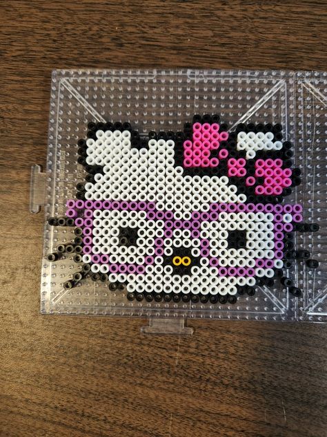 Amazing World Of Gumball Perler Beads, Opossum Perler Beads, Things To Make Out Of Melting Beads, Ideas For Perler Beads, Persona Perler Beads, Perler Beads Y2k, Hello Kitty Melty Beads, Perler Album Cover, Hello Kitty Fuse Beads