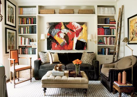 bookcases wrap around art. couch floating in front of the bookcases. Long Room, Set Sofa, Trendy Living Rooms, Home Libraries, Built In Bookcase, Built In Cabinets, Design Del Prodotto, Home Library, Design Case