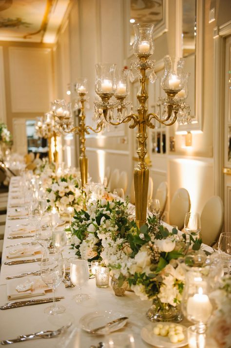 Silver Gold Wedding Theme, Elegant Gold Wedding Decor, Ivory And Gold Wedding Flowers, Yellow Gold Wedding Theme, White And Gold Wedding Tablescape, Wedding Colors White And Gold, Romantic Gold Wedding, Yellow White And Gold Wedding Decor, Ivory And Champagne Wedding Decor