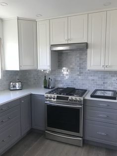 White Gray Kitchen, Bodbyn Kitchen, Ikea Kitchen Installation, White And Gray Kitchen, Kitchens Contemporary, Ikea Bodbyn, Two Tone Kitchen Cabinets, Kitchen Island Cabinets, Simple Kitchen Remodel