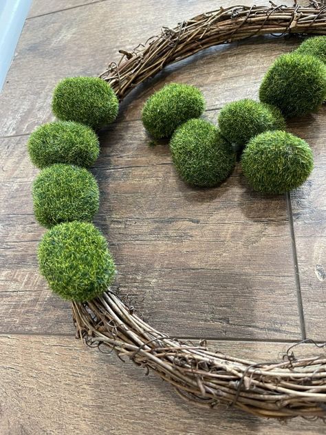 dollar store moss ball wreath - Re-Fabbed Dollar Store Wreath, Diy Moss Ball, Christmas Angels Diy, Moss Wreath Diy, Rustic Furniture Design, Pinecone Crafts Christmas, Autumn Leaves Craft, Winter Wonderland Decorations, Moss Wreath