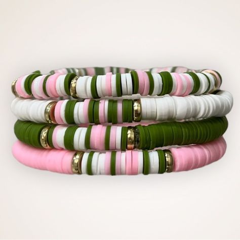 Set Of 4 Bead Material: Polymer Clay Colors: Pink, Green And White Size: Will Fit 6.5 - 7.5 Wrist Price Is For All 4 Bracelets Handmade Heishi Beaded Stretch Bracelets. Offers Always Welcome! Polymer Clay Beads Diy, Heishi Jewelry, Clay Bead Necklace, Homemade Bracelets, Cute Friendship Bracelets, Clay Bracelet, Diy Bracelet Designs, Beads Bracelet Design, Beaded Bracelets Diy