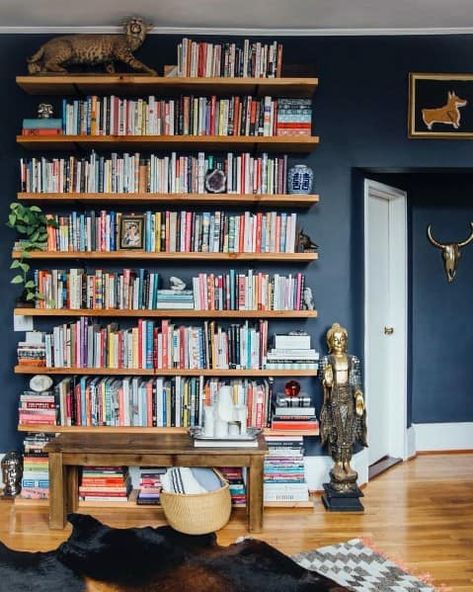 Top 70 Best Floor To Ceiling Bookshelves Ideas - Wall Storage Designs Apartment Bookshelves, Bedroom Book Shelf, Floor To Ceiling Bookshelves, Decor Bookshelves, Ceiling Shelves, Medical Office Decor, Navy Decor, Floating Bookshelves, Young House Love