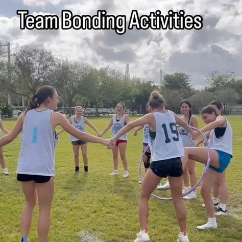 305 Lacrosse on Instagram: "Great Team Building Activities to mix into your practices when you can!! 💯💯. Sometimes we forget how important it is to incorporate these types of things into our season, but let this be your reminder! 🙂 It's great for team morale, bonding, inclusivity & more 💙 . Some games we love at @panthergirlslax : 1) Hula hoop  2) The Human Knot  3) The Chicken Machine  4) Rock, Tree, Bridge  5) Red light, Green Light  . ➡️ Comment the word TEAM and we'll DM you the link with more info on how to do each one! Rules, set up, etc. 🌟  . + If you do them at practice, post it and tag us and we'll share!! 😃 . . 🌟 Follow @laxinthe305 for more women's lax tips, drills, funny stuff, cool stuff, and always lax stuff 🥍 . #girlslacrosse #laxislife #lacrossegirls #lacrossegirl # Human Knot Game Team Building, Bonding Games For Teams, Cheer Team Building Activities, Dance Team Bonding Activities, Cheer Bonding Activities, Team Bonding Activities Sports, Team Bonding Activities Cheerleading, Cheer Team Bonding Activities, Cheerleading Team Bonding