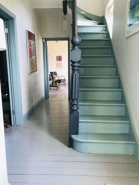 Painted Wood Staircase, Stairs Paint Color Ideas, Wooden Painted Stairs, Painted Staircases Color, Green And Wood Stairs, Green Stair Banister, Painted Wooden Staircase, Painted Stair Banister Ideas, Sage Staircase