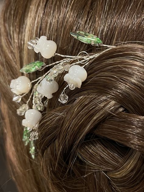 Mother of Pearl Flowers 
Swarovski Crystals 
Gemstones 
Rhinestones 
Silver Wire Lily Of The Valley Headpiece, Lily Of The Valley Hair Clip, Mother Of Pearl Hair Clip, Lily Of The Valley Hair Piece, Lily Of The Valley Wedding Dress, Lily Of The Valley Nails, Lily Of The Valley Hair, Lily Of The Valley Wedding, Cottagecore Hair