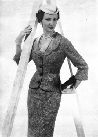 EPSON scanner image #EasyNip Vintage Suit, Dior Collection, Look Retro, Vintage Suits, Tweed Suits, 1930s Fashion, Classic Suit, 1940s Fashion, Moda Vintage