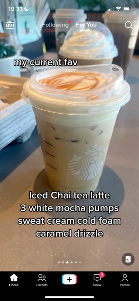 Starbucks Drink Menu, Latte Starbucks, Starbucks Hacks, Starbucks Secret Menu Recipes, Cold Starbucks Drinks, Starbucks Order, Starbucks Drinks Diy, Secret Starbucks Recipes, Iced Starbucks Drinks