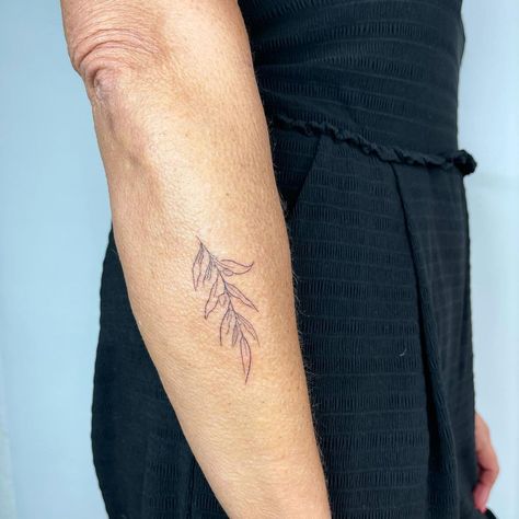 Olive Tattoo, Olive Branch Tattoo, Branch Tattoo, Line Work Tattoo, Simplistic Tattoos, Olive Branch, Mini Tattoos, Inspirational Tattoos, Tattoo Inspo