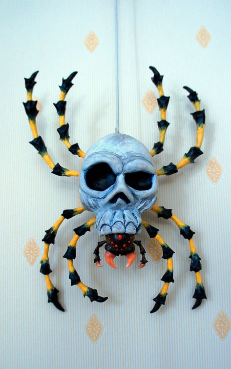 Escaped from Legend of Zelda - the big Skulltula spider Zelda Diy, Kakariko Village, Zelda Party, Zelda Birthday, Zelda Ocarina Of Time, Geek Crafts, Hand Crafts, Wind Waker, Clay Inspiration