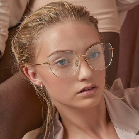 Glasses Inspiration, Optical Lens, Optical Glasses, Cat Eye Glasses, Linda Farrow, Optical Frames, Sunglasses Shop, Eye Glasses, Beauty Secrets