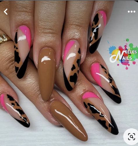 Trending Nail Colors, Nail Colors And Designs, Hand Painted Nail Art, Lipstick Nails, Sassy Nails, Dope Nail Designs, Glam Nails, A Cow, Hot Nails