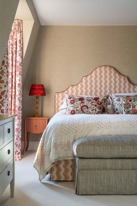 Notting Hill Mews House — Rosanna Bossom Headboard Fabric, Mixing Patterns, Mews House, Fabric Furniture, Queen Upholstered Bed, Guest Bedroom Decor, Chinoiserie Style, Bedroom Headboard, Spare Bedroom