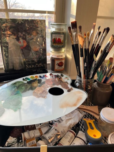 art studio Sophie Mitchell, Art Student Aesthetic, Art Studio Room, Artsy Aesthetic, Artist Aesthetic, Artist Life, Dream Art, Pottery Painting, Student Art