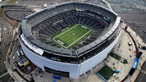 MetLife Stadium Nfl Stadiums, People Fly, Metlife Stadium, Nfc East, Best Football Team, Sports Stadium, Super Bowl Sunday, Rudy Giuliani, Football Stadium