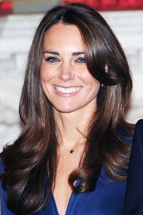 Ducesa Kate, Royal Hairstyles, Style Kate Middleton, Duchesse Kate, Herzogin Von Cambridge, Looks Kate Middleton, Kate Middleton Hair, Queen Kate, Principe William