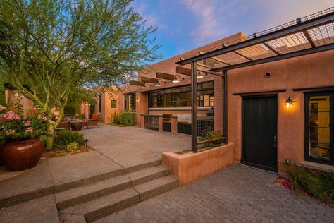 Chic Century-Old Adobe Compound in Arizona Desert Is Listed for $4.7M | realtor.com® Modern Adobe House, Retractable Glass Doors, Minimalist Furniture Design, Adobe Home, Tempe Arizona, Modern Renovation, Adobe House, Guest Ranch, Resort Style Pool