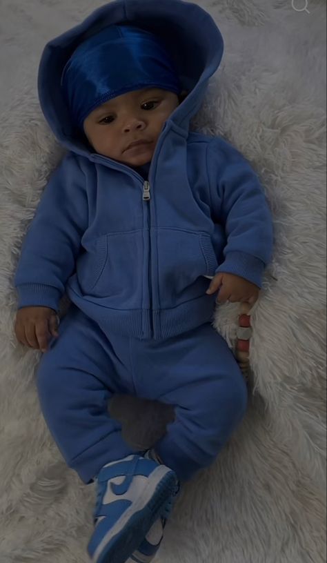 Baby Boy First Outfit Hospital, Boy Mom Aesthetic Black, Mixed Babies Boys, Baby Boy Outfits Newborn Black Babies, Baby Boy Fits, Blaxican Babies, Baby Boy Ideas, Cute Babys, Baby Boy Black