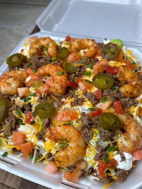 Meals By Desha Loaded Nachos, Food Babe, Delicacy Food, Food Therapy, Healthy Food Motivation, Food Recepie, Food Goals, Recipes From Heaven, Food Obsession