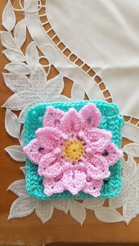 Crochet Lotus Flower Free Pattern, Lotus Crochet Pattern Free, Crochet Lotus Flower Pattern, Lilies Crochet, Lily Granny Square, Lotus Granny Square, Lotus Crochet, Lotus Crochet Blanket, Lotus Flower Granny Square