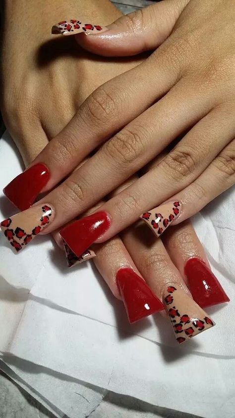 Browse these duck nails for your next manicure! Fan Nails Wide, Cheetah Nail Art, Ugly Nails, Future Nails, Fan Nails, Bad Nails, Cheetah Nails, Edge Nails, Red Polish