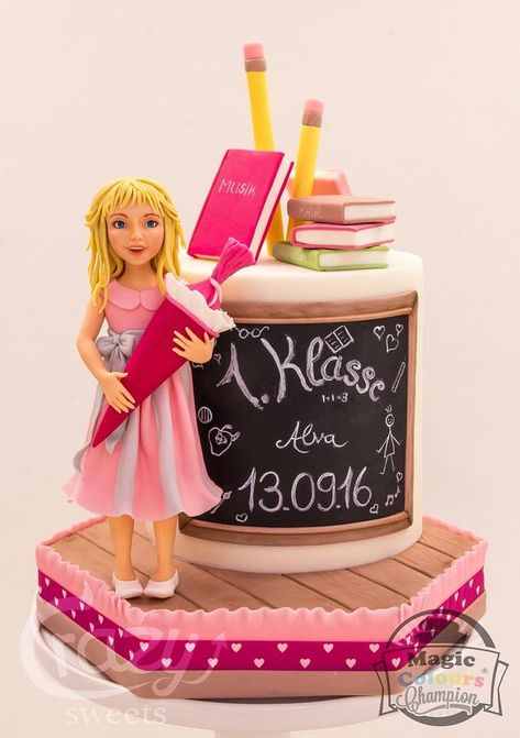 Chalkboard Cake, Teacher Cakes, 70th Birthday Cake, Chocolate Sculptures, School Cake, Korean Cake, School Enrollment, Youngest Daughter, Chocolate Art