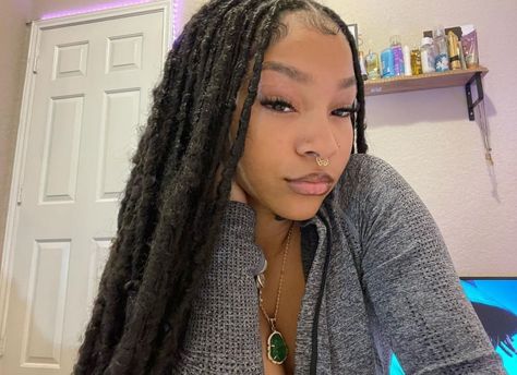 Soft Locs, Butterfly Locs, Faux Locs Hairstyles, Braids Hairstyles Pictures, Cute Box Braids Hairstyles, Protective Hairstyles Braids, Pretty Braided Hairstyles, Mia 3, Dope Hairstyles