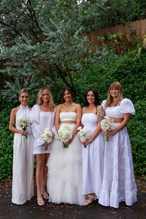 Bride + bridesmaids white dresses White Linen Bridesmaid Dress, Bridesmaids Wearing White, Linen Bridesmaids Dresses, Bridesmaid White Dresses, Linen Bridesmaid Dresses, Linen Bridesmaid Dress, Gloomy Clouds, White Linen Suit, Party Entrance