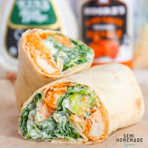 Buffalo Chicken Salad Wrap, Easy Beach Recipes, Chicken Cesear Salad Wrap Recipe, Cafe Lunch Ideas, Chicken Caesar Salad Wrap, Cesar Wrap, Buffalo Salad, Buffalo Wrap, Easy Dinner Ideas Healthy