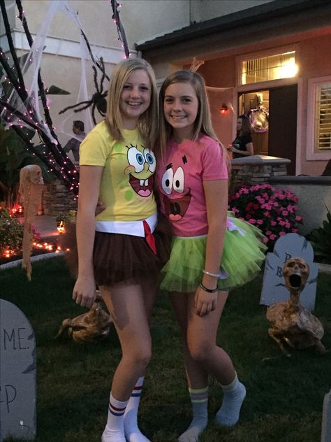 Sponge Bob and Patrick girls diy costumes 2 People Halloween Costumes, Spongebob And Patrick Costumes, Diy Spongebob, 2 Person Halloween Costumes, Two Person Halloween Costumes, Spongebob Costume, Girl Duo, Spongebob And Patrick, Friend Costumes