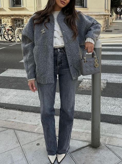 Oversized Blazer Outfit Winter, Chunky Cardigan Outfit, Cardigan Outfit Work, Outfits With Grey Cardigan, Gilet Outfit, Oversized Blazer Outfit, Winter Holiday Outfits, Outfit Oversize, Inspiration Images