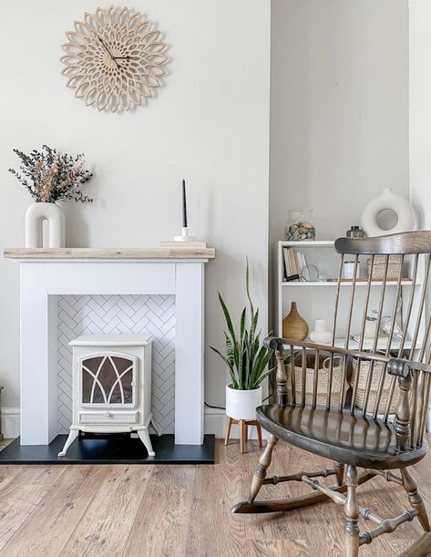 Fireplace Inspiration On Instagram, My Top Picks - Boo & Maddie Small Fireplace Room Ideas, Heater Decor Ideas, Tile Inside Fireplace, Upcycled Fireplace, Small Electric Fireplace Ideas, Non Working Fireplace Ideas, Small Fireplace Heater, Tiling Fireplace, Small Fireplace Ideas