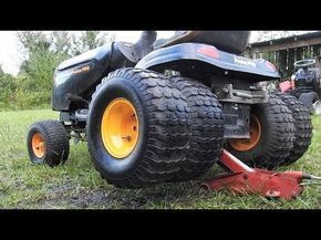 Tractors Pictures, Electric Riding Lawn Mower, Lawn Mower Racing, John Deere Garden Tractors, Craftsman Riding Lawn Mower, Garden Tractor Attachments, Lawn Mower Maintenance, Yard Tractors, Lawn Mower Tires