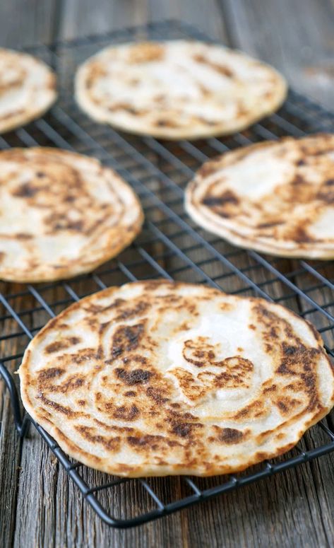 Coconut Flour Naan, Paleo Naan Bread, Coconut Flour Flatbread, Paleo Indian Recipes, Paleo Naan, Low Carb Pancake Recipe, Gluten Free Flatbread, Bread Substitute, Tortilla Wrap