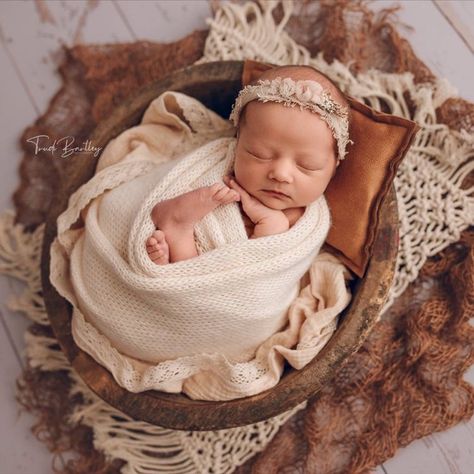 Native American Newborn Photography, Earth Tone Newborn Photography, Neutral Color Newborn Photography, Wrapped Newborn Poses, Newborn Boho Photography, Newborn Photography Wrap, Newborn Basket Photography, Boho Newborn Photoshoot, Newborn Swaddle Pictures