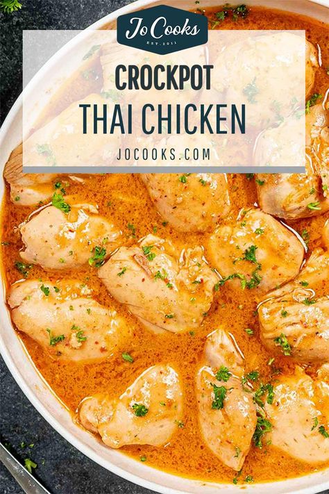 Crockpot Thai Chicken Soup, Thai Chicken Slow Cooker Recipes, Chicken Tenders Crockpot, Crock Pot Thai Chicken Curry, Crockpot Thai Chicken, Chicken Thighs Crockpot, Thai Chicken Thighs, Thai Chicken Recipe, Crockpot Thai