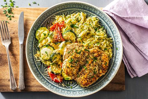 Pasta With Zucchini And Tomatoes, Orzo Dinner, Zucchini And Tomato, Tomato Recipe, Chicken With Italian Seasoning, Chicken Orzo, Hello Fresh Recipes, Fresh Recipes, Herb Chicken