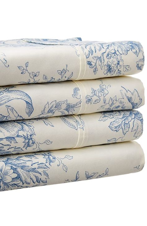 French Bedding, Toile Bedding, French Fabrics, Toile Print, Toile Pattern, French Country Bedrooms, Chinoiserie Decorating, French Rococo, Blue Toile