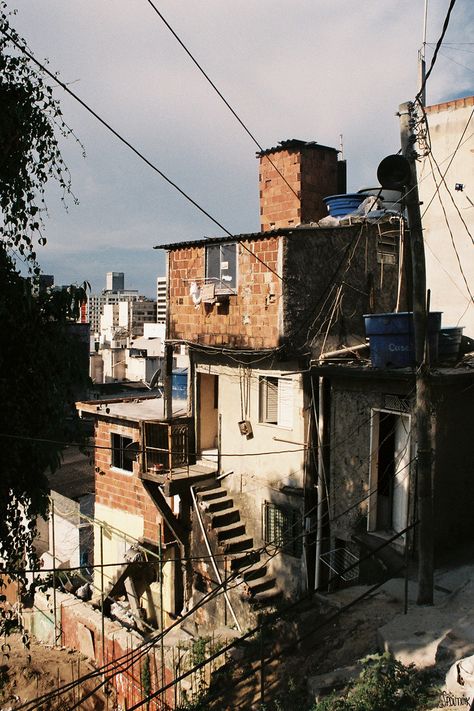 Favelas Brazil, Shanty Town, Architecture Drawing Art, Japanese Architecture, Urban Environment, Urban Sketching, Environment Design, Environment Concept Art, Take Pictures