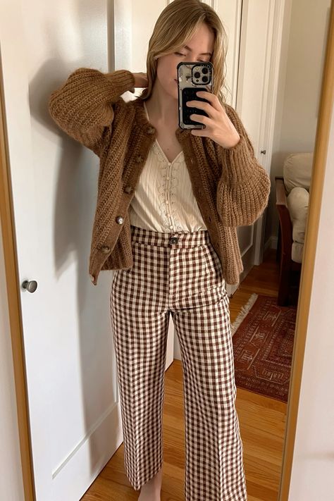 loving gingham for spring 2024 style! Tan Gingham Pants Outfit, Gingham Pants Outfit Work, Brown Gingham Pants Outfit, Gingham Pants Outfit Fall, Gingham Mini Skirt Outfit, Lisa Says Gah Aesthetic, Womens Fall Outfits 2024, Cozy Office Outfit, White Pants Winter Outfit