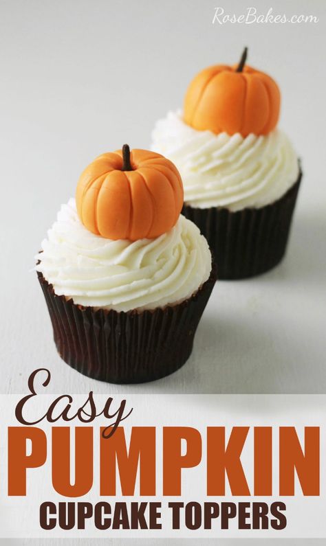 Easy Pumpkin Cupcake Toppers - anybody can make these fun, cute toppers and I have a surprise ingredient for the stems! Click over to Rose Bakes to see! Pumpkin Decorating Cupcake, Cupcake Pumpkin Decoration, Easy Fondant Cupcake Toppers, Fall Themed Cupcakes, Fondant Pumpkins, Halloween Bakes, Baking Thanksgiving, Baking Fall, Halloween Potluck