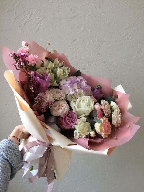 Tulips Flowers, Bouquet Of Flowers, Hydrangea, Flowers Bouquet, Floral Arrangements, Tulips, Floral Wreath, Flowers, Floral