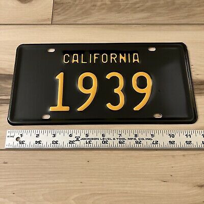 License Plate Aesthetic, Liscense Plate Sign, California License Plate Template, Scrapbook Aesthetic, Sign Aesthetic, European License Plates, Black License Plate, Vanity License Plate, Vintage License Plates