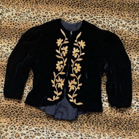 Collecting Dust on Instagram: "1930s Velvet Jacket with Appliqué, Puff Shoulders and Talon Bell Zip. Comfortable medium. Velvet and jacket overall in excellent condition. Some wear to appliqué. Available via DM." Velvet Jacket, Bell Sleeve Top, Overalls, Outfit Inspirations, Long Sleeve Blouse, Velvet, Women's Top, How To Wear, On Instagram