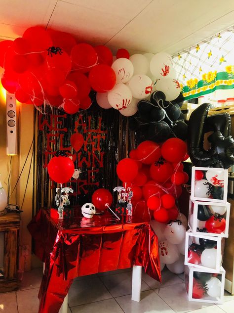 Killer Birthday Theme, Pennywise Party, Halloween Party Backdrop, 22nd Bday, 14th Birthday Party Ideas, Witches Castle, 17th Birthday Ideas, Friday 13th, 13th Birthday Parties