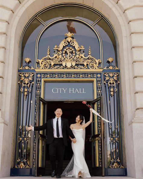 SF city hall, san francisco city hall elopement, eloping at san fran city hall, san francisco wedding photographer, editorial wedding photographer, hybrid wedding photographer, caliornia wedidng photographer, documentary wedding photographer San Fran City Hall Elopement, Hybrid Wedding, San Francisco Courthouse Wedding, Beverly Hills Courthouse, Sf City Hall Elopement, California Elopement Locations, San Francisco City Hall Elopement, Best Elopement Locations, Wedding City Hall