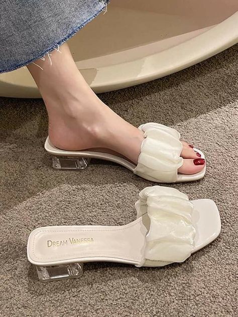 Elegant Heels Classy, Fancy Heels Classy, Korean Sandals, Elegant Shoes Heels, Hak Tinggi, Fancy Sandals, Heeled Flip Flops, Trendy Heels, Pretty Sandals