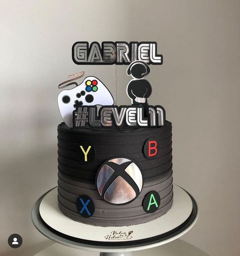 Gamer Cake Ideas For Men, Gamers Cake Ideas, Videogame Birthday Party, Xbox Cakes For Boys, 10th Birthday Boy Cake, Bolo Tema Video Game, Video Game Birthday Party Cake, Xbox Cake Ideas, Gamer Cake Ideas